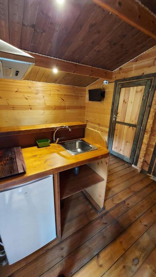 Camping Llavorsí 外观 照片