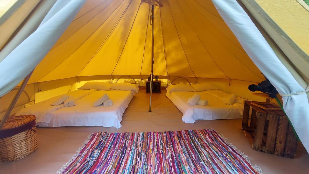 Camping Llavorsí 外观 照片